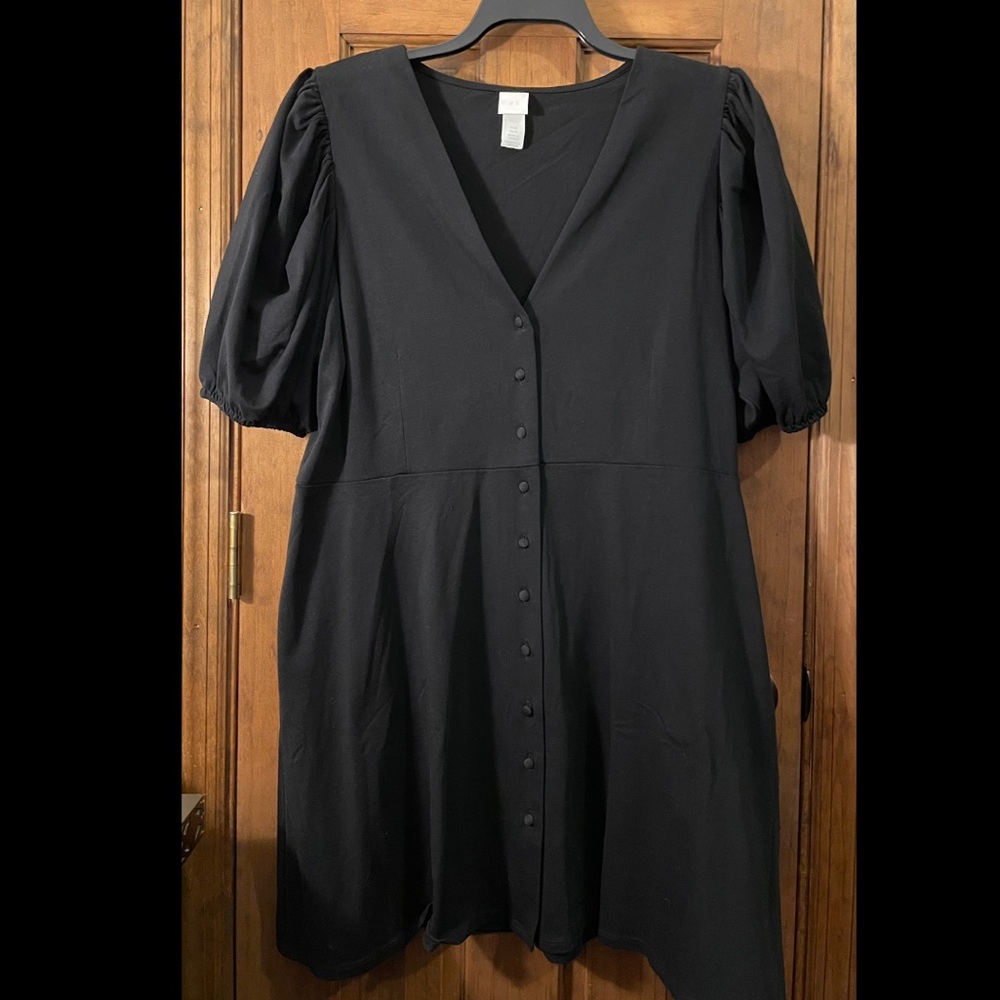 H&M. Ladies dress.
